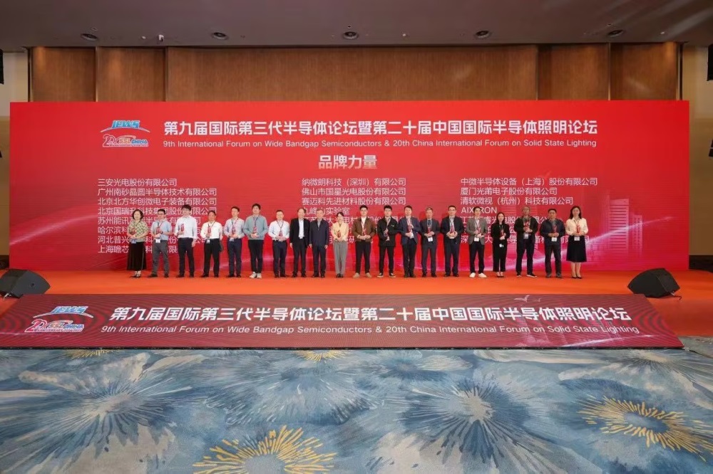 1712472694109374.jpg 9c6418c5b5f1ccc4bf9af0b8e2f4d617_1701917172757052.jpg