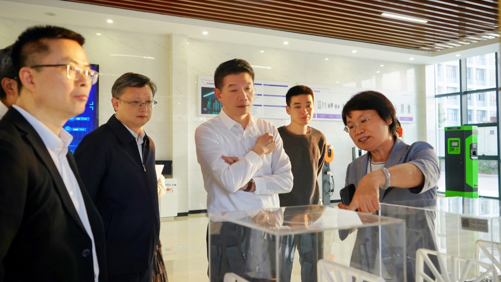 1712478648198848.jpg 4741bcdc1950db1108e4aa6a0e0e38c4_1701094435746386.jpg